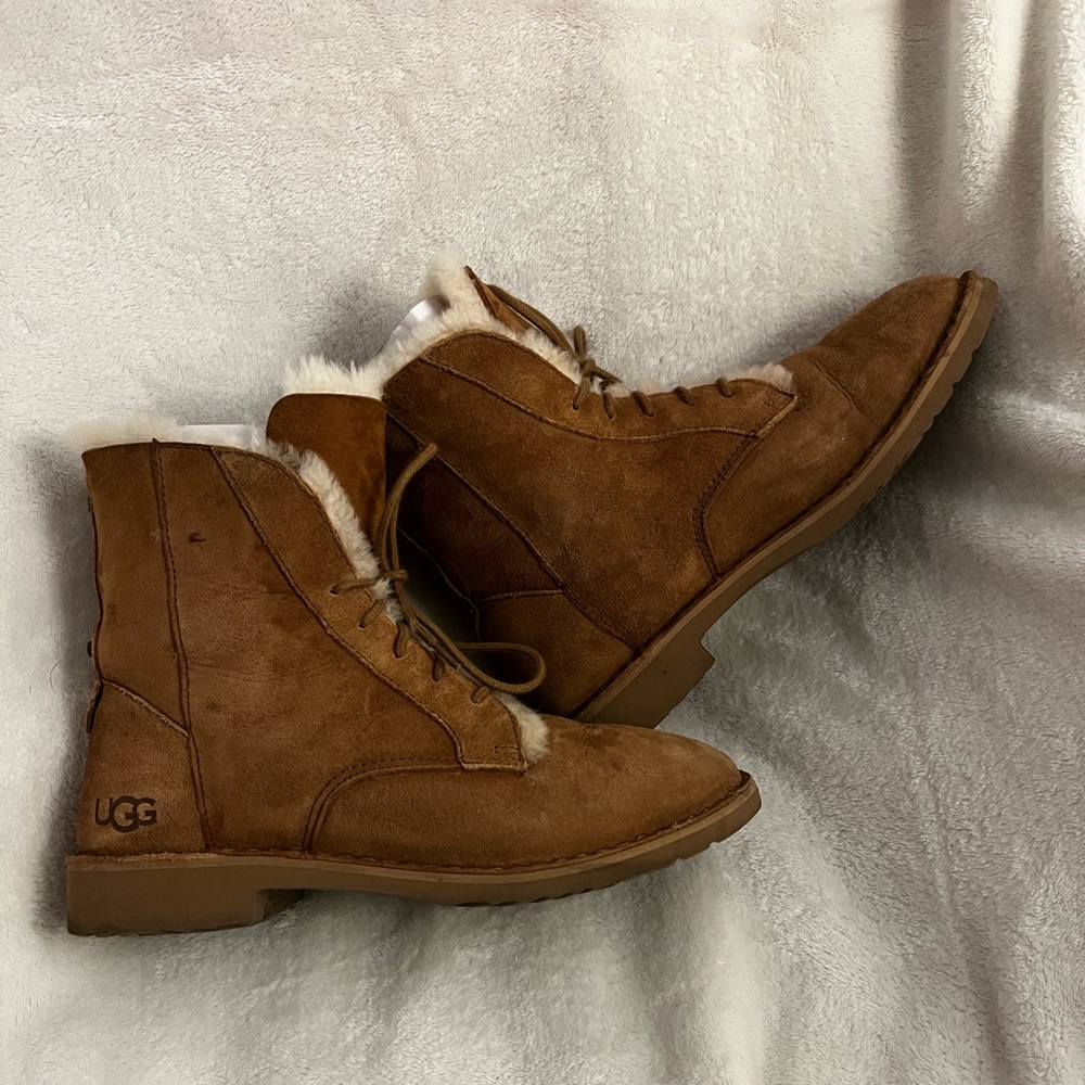 Ugg Quincy